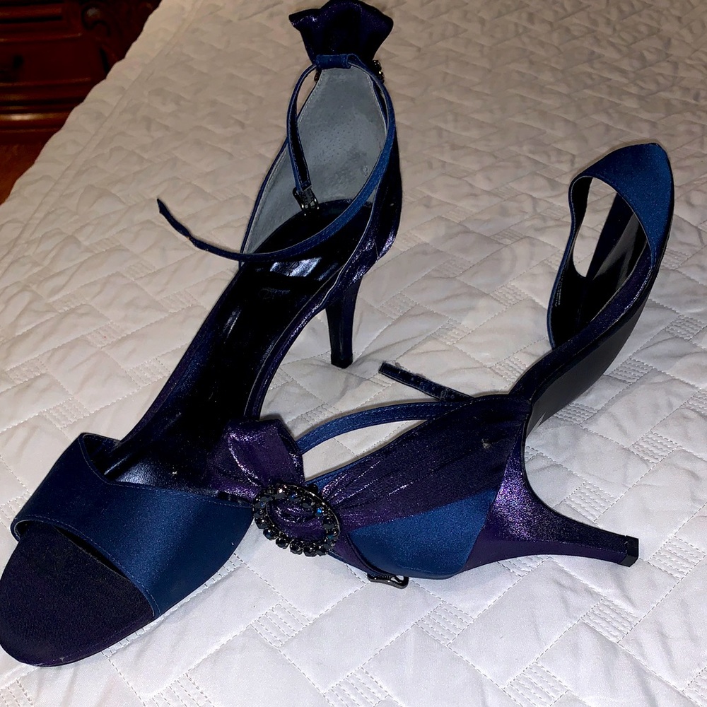 J Renee size 12 royal blue never worn